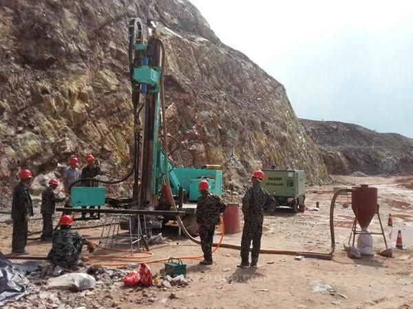 Hf150RC Reliable Hydraulic Crawler Diamond Core Drilling Rig