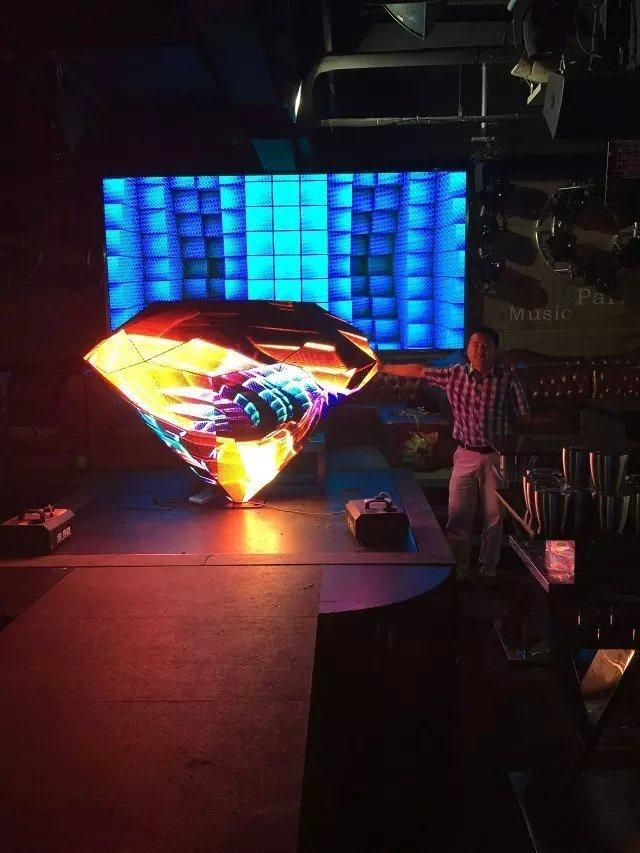 Indoor P2 P4 Curved Creative Flexible LED Curtain Display for Irregular Shapes Screens