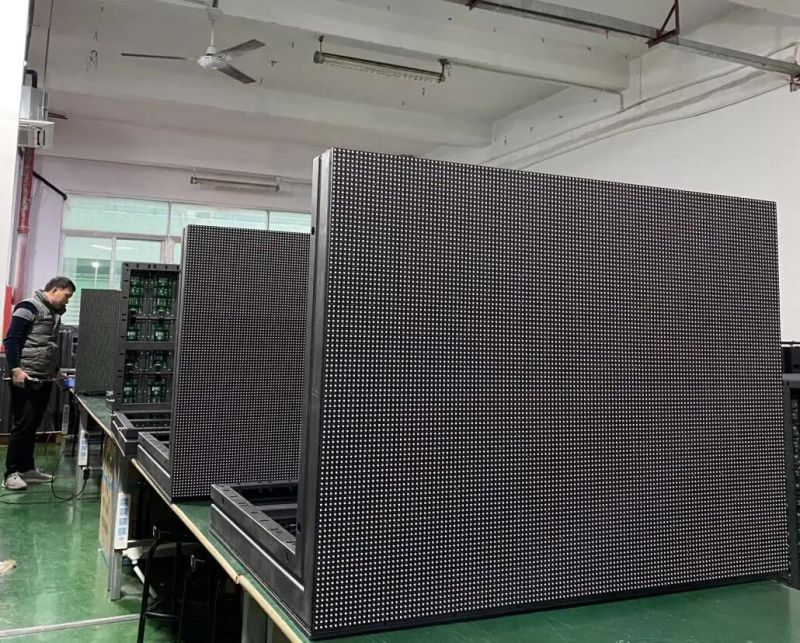 Outdoor HD 90 Degree Corner LED Video Wall for Advertising