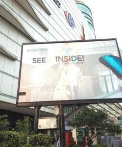 Hot Selling P10 Full Color Programmable LED Moving Message Sign Board